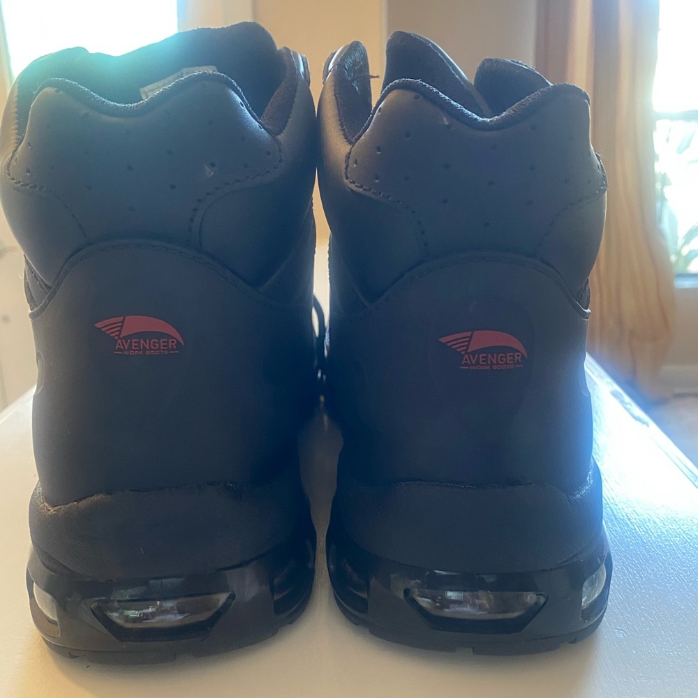 Avenger boots: Men’s Black Composite Toe Work Boot - Picture 2 of 6